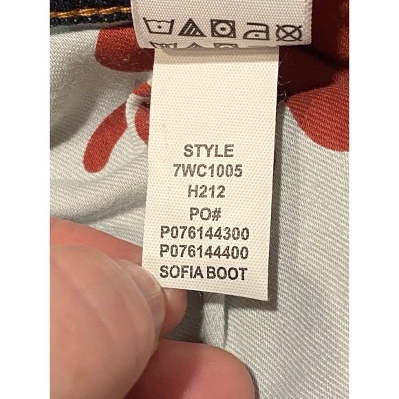 Lucky Brand Sofia Boot Dark Blue Denim Jeans Women's 6/28 Ankle NWOT - Picture 9 of 9